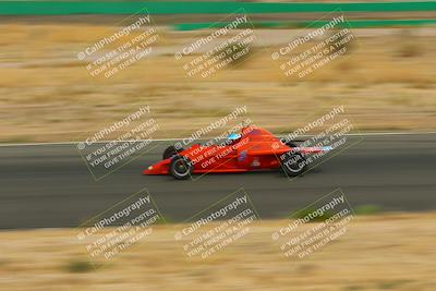 media/May-31-2025-CalClub SCCA (Sat) [[2c1a04e1ee]]/Race/Group 3/Turn 4b/